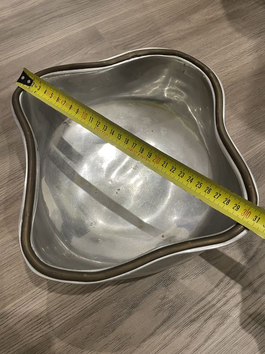 Fruteira em estanho