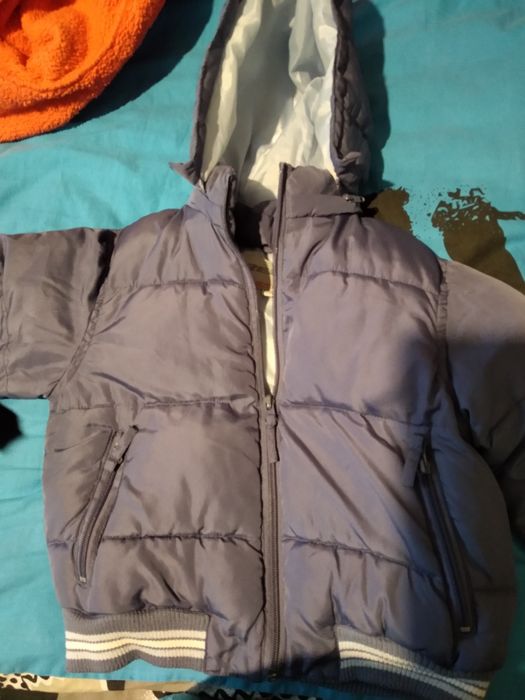 Продам куртки на мальчика