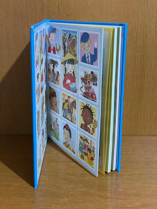 Dicionário por Imagens das Crianças do Mundo