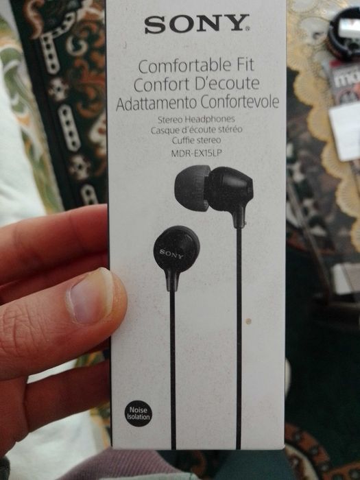 Auriculares antí ruido ideais para podcasts ou outro