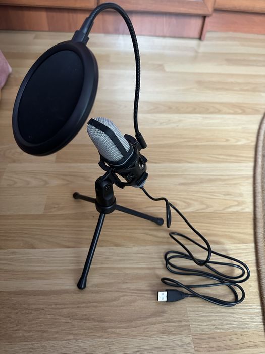 Портативний конденсаторний USB-мікрофон з RGB Yanmai SF-666R