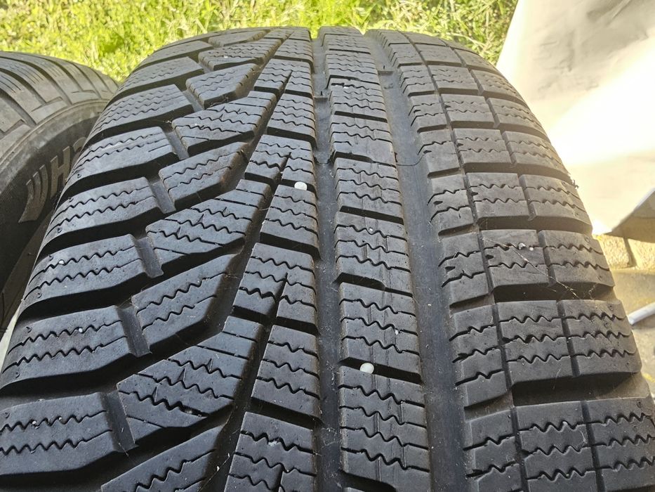 215/65/17 Opony Zimowe Hankook winter Icept Evo 2 SUV 2szt