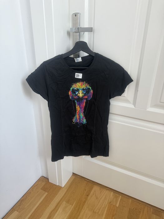 Czarny T-shirt damski Port & Company XS – nowy z metką struś
