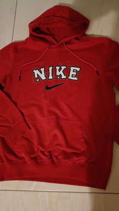 Czerwona bluza z kapturem Nike S