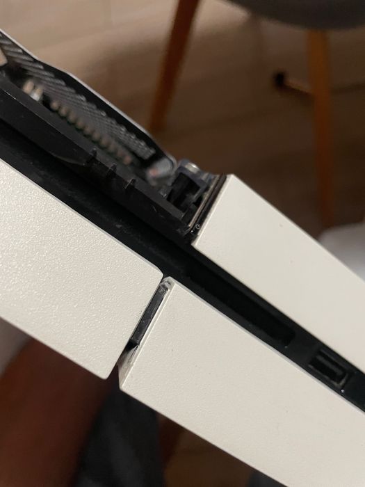 PS4 White (Destiny version), para peças