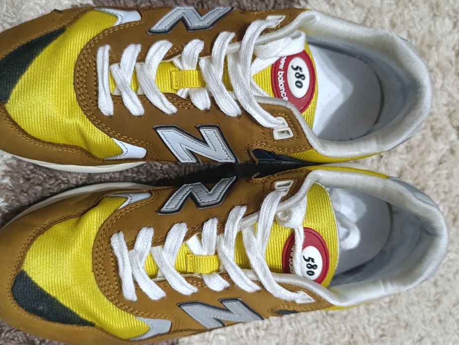 Кросівки (New Balance)