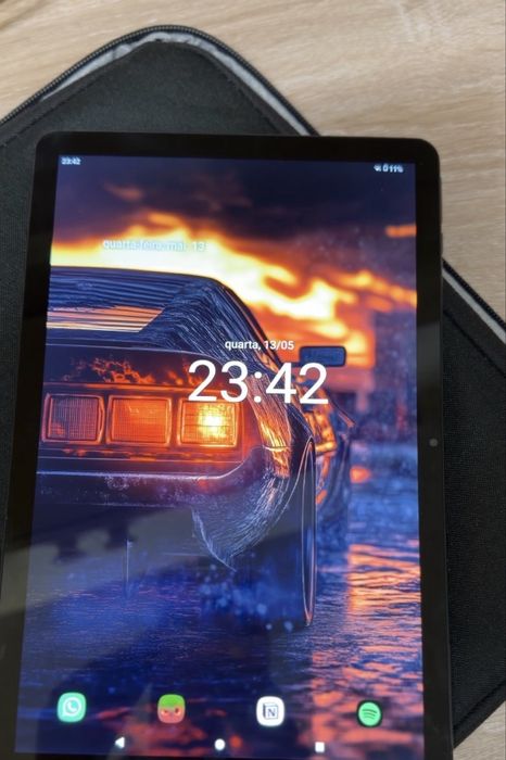Tablet + Kit Completo (Rato LED, Capa e Suporte)