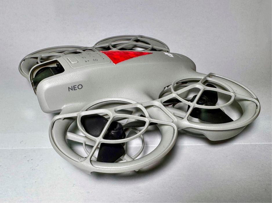 Drone DJI NEO – Pouco Uso | 2 Baterias + Hub Original