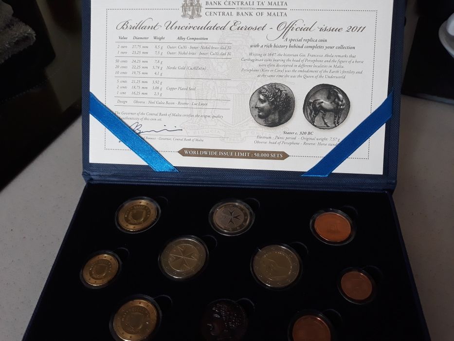 Estojo BNC -Malta - 2011 com 9 moedas