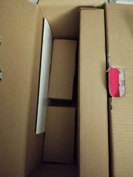 Wideodomofon nowy w pudełku.