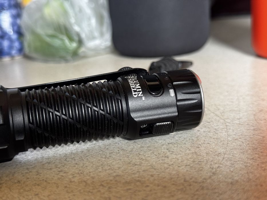 Latarka  Nitecore EDC 35