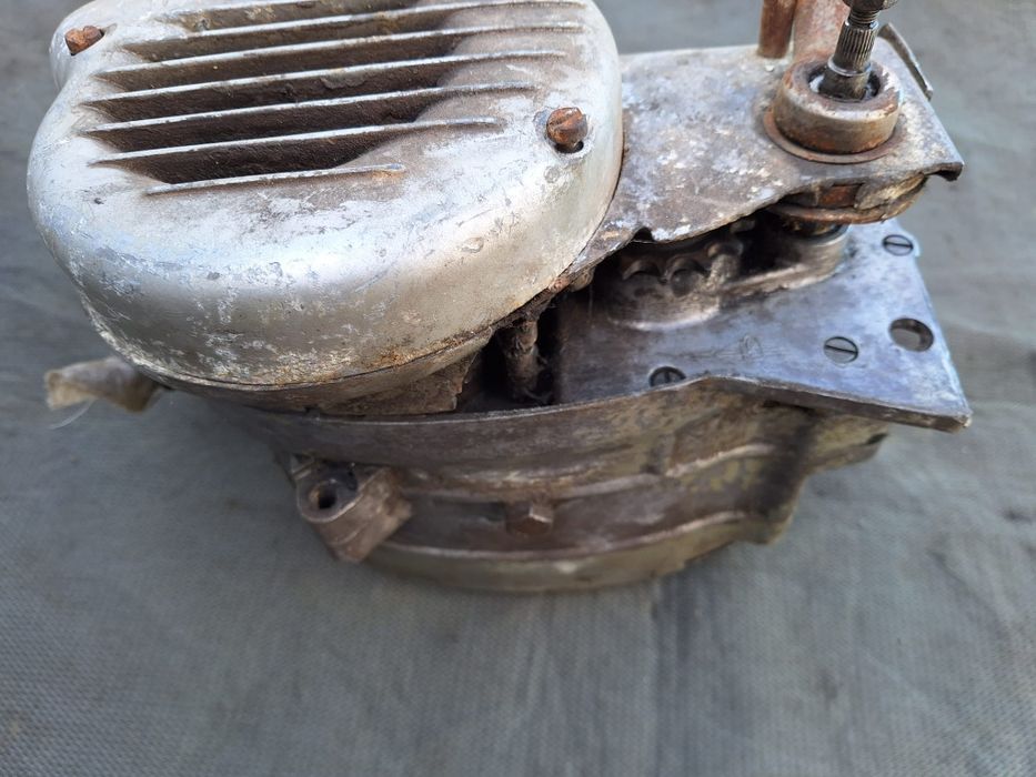Motor Zundapp 4 Turbina Para reparação