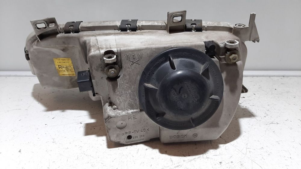 Ótica / farol direita FORD Galaxy (WGR)
