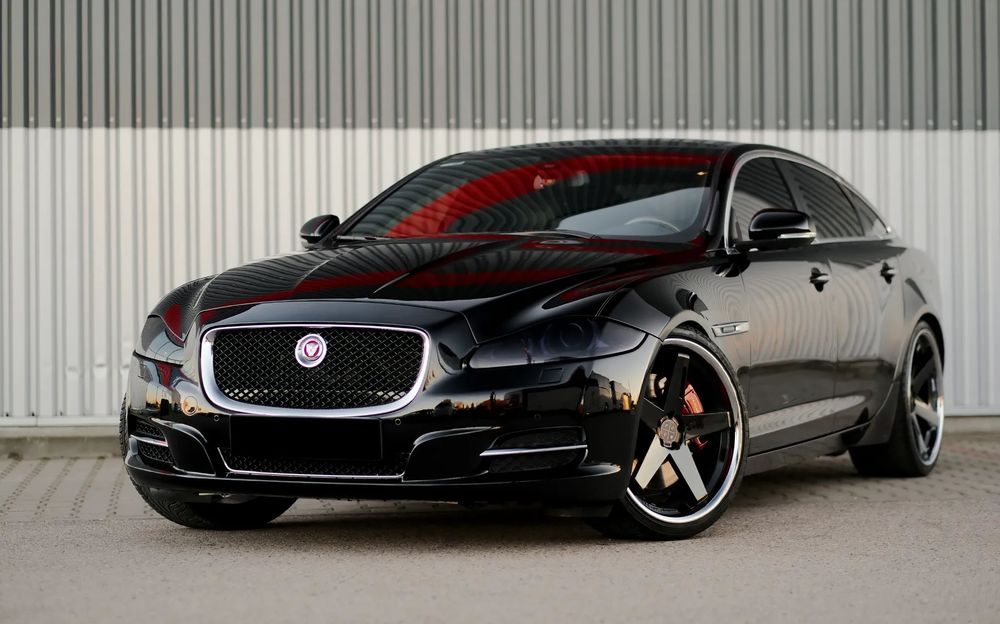 Jaguar XJ Jaguar XJL-R z 2011 roku o mocy 510 KM bEsTia  - CzaRny KOT prywatnie