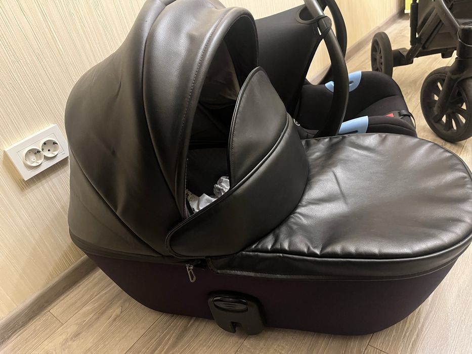 Коляска anex 3 в 1 в гарному стані
