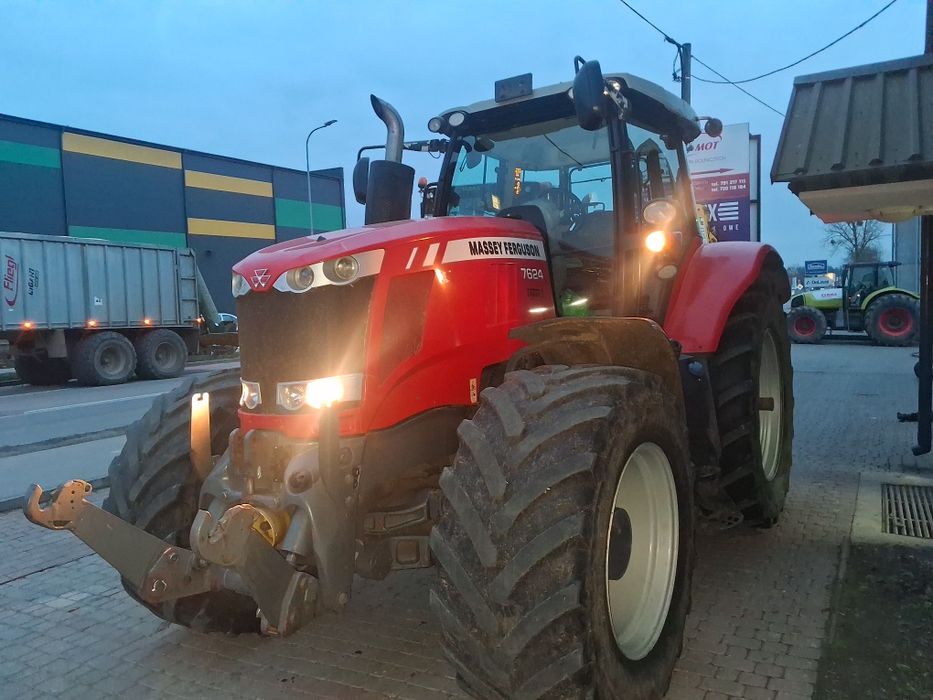 Massey Ferguson 7624 DynaVT TUZ WOM