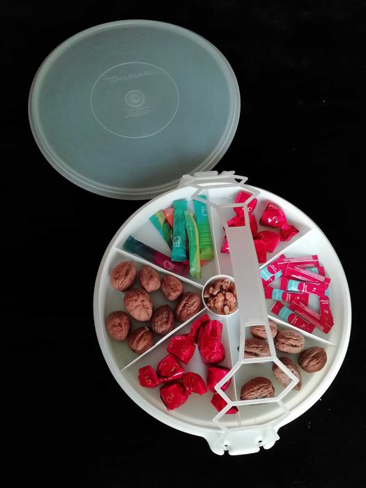 Tupperware Snack Box or Serving Tray for Appetizers430894192714721283