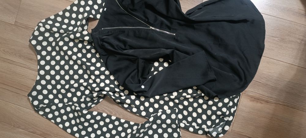 Класний одяг пакетом