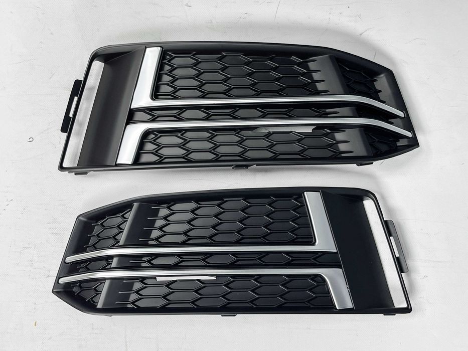 Решітки в бампер Silver Black ( S4 ) S-Line на Audi A4 B9 2015-2019 року