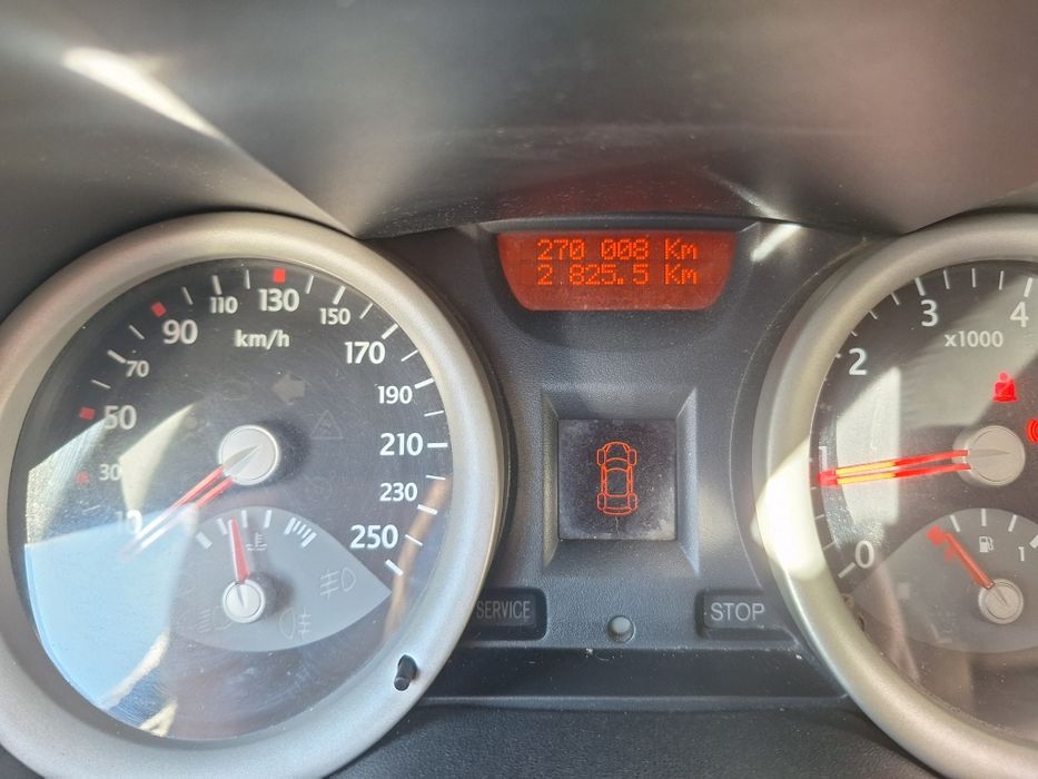Renault Mégane — fotografia 12