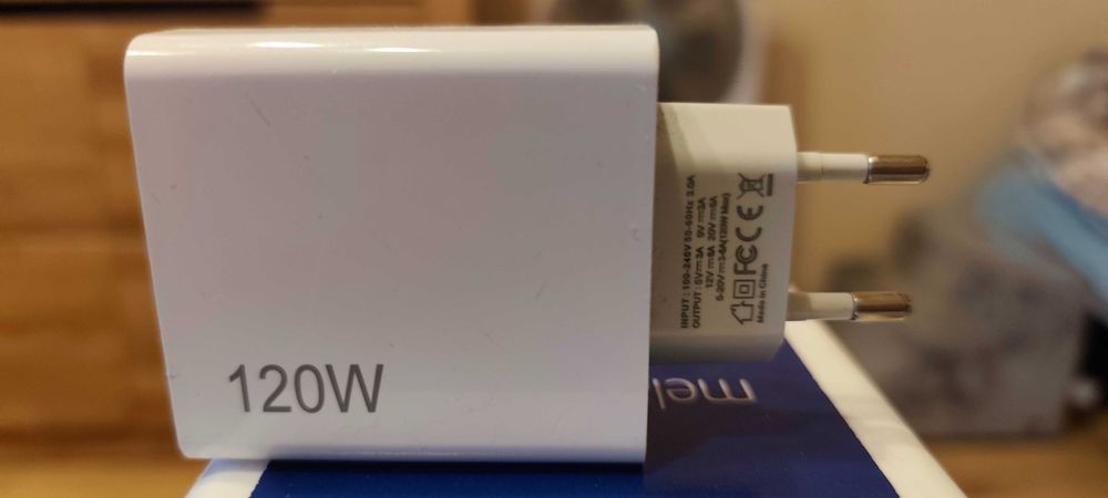 Szybka ładowarka 120w plus kabel USB C do smartfon.tablet