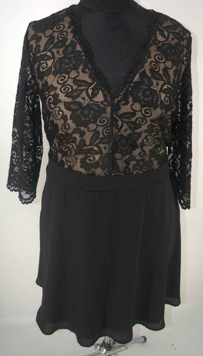 Wizytowa sukienka Bodyflirt z koronkową górą 48/50