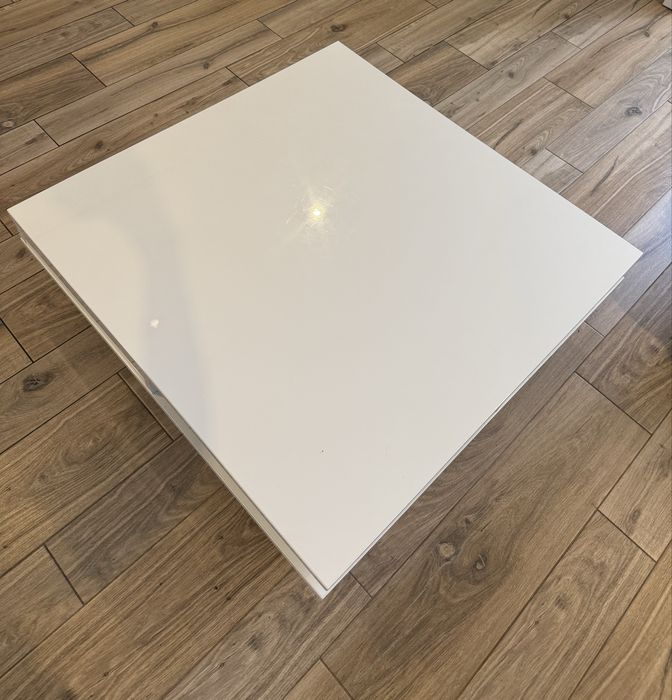 Stolik kawowy 95x95 cm
