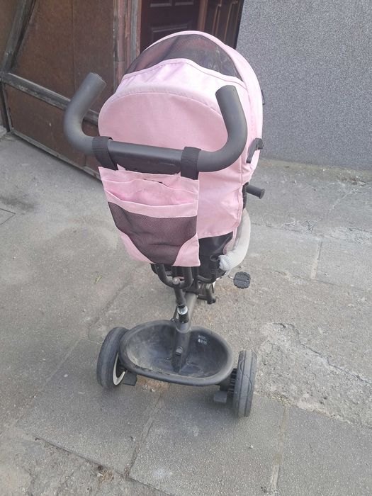 Rowerek trójkołowy KinderKraft różowy