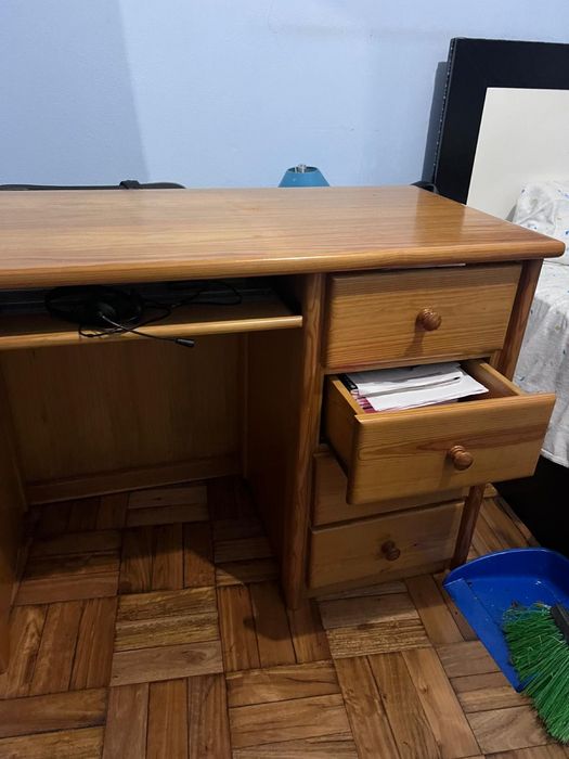 secretaria + armario + cadeira