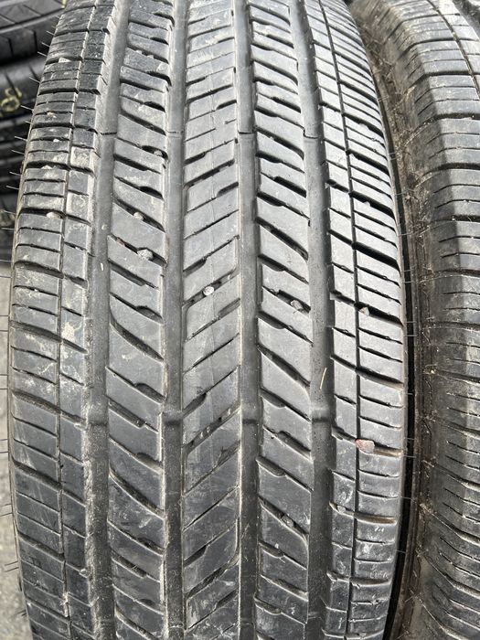 *Opony Bridgestone 255/70/18 para