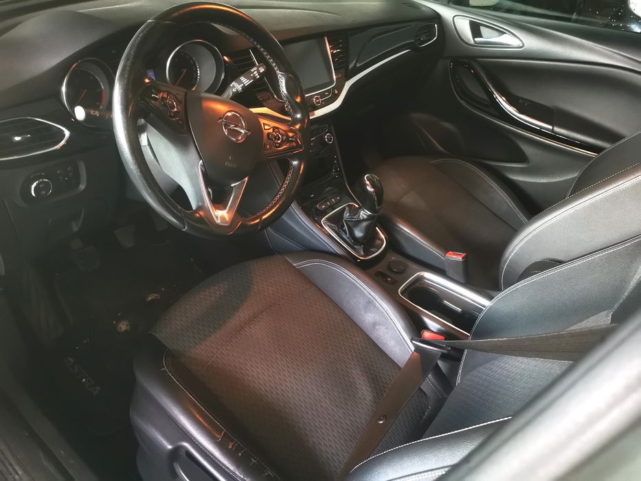 Opel Astra 1.6cdti 110cv de 2016