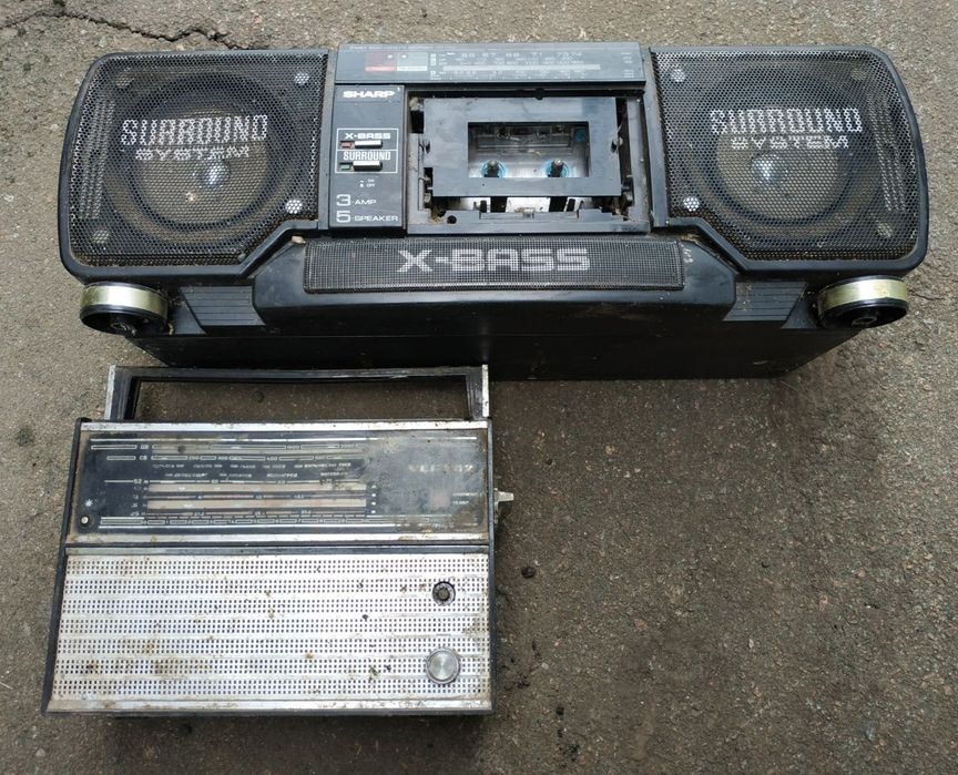 Магнітофон Sharp