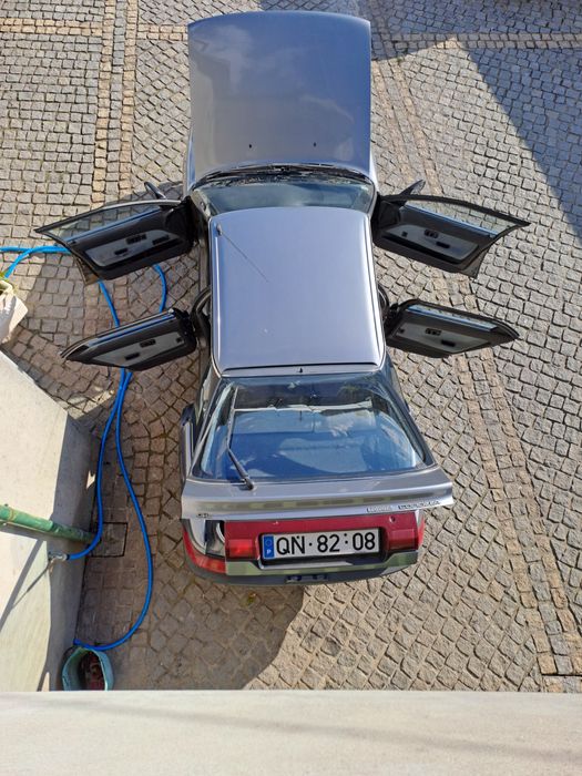 Toyóta corola LIFTBACK