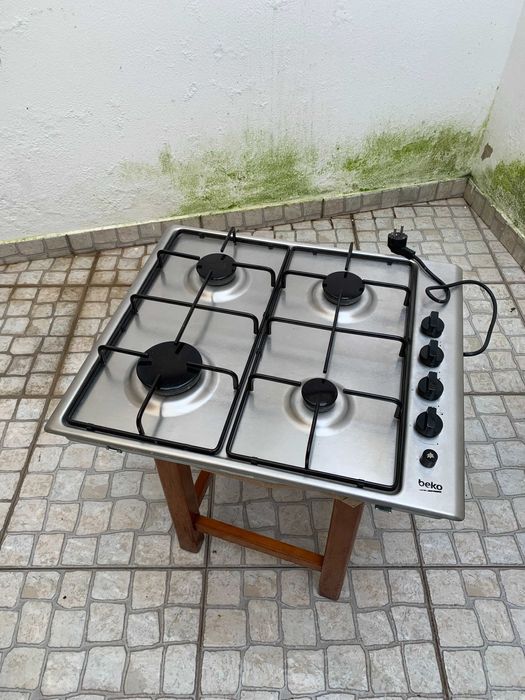 Placa a gás encastrável da Beko