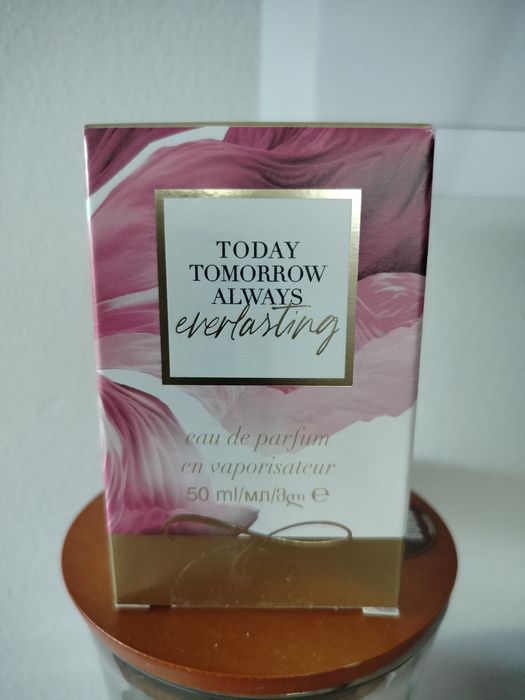 Perfumy TTA Everlasting Avon