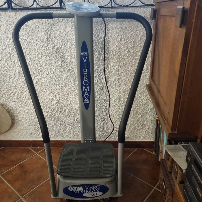 Plataforma Vibratória Gymform Vibromax Plus + Oferta444404427863500800
