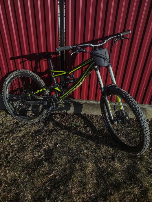 Деребан!! Specialized status 2 2014