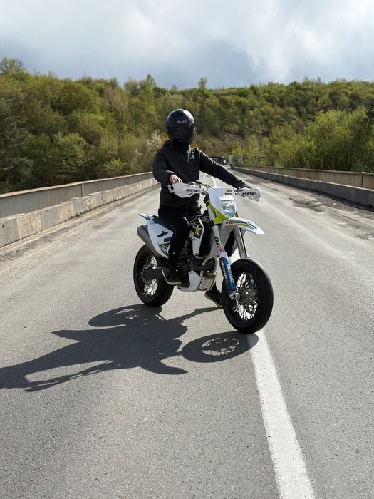 Husqvarna FS450 Supermoto