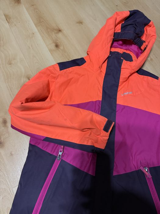 Куртка на зріст 140