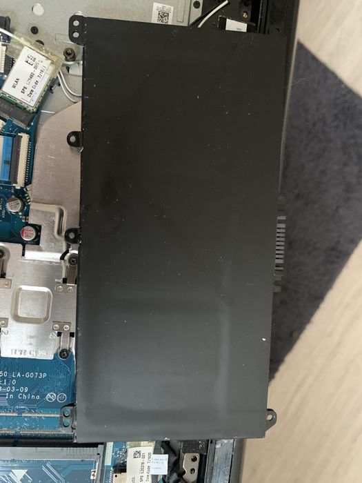 Laptop Hp  15- Da0008na