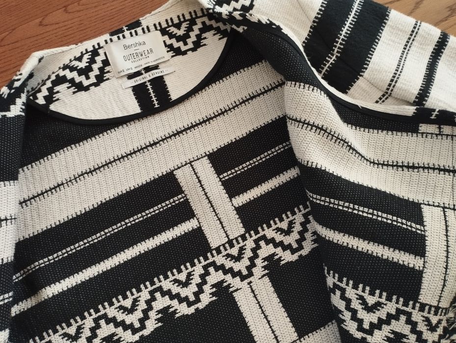 Marynarka dzianinowa " tkana" marki Bershka