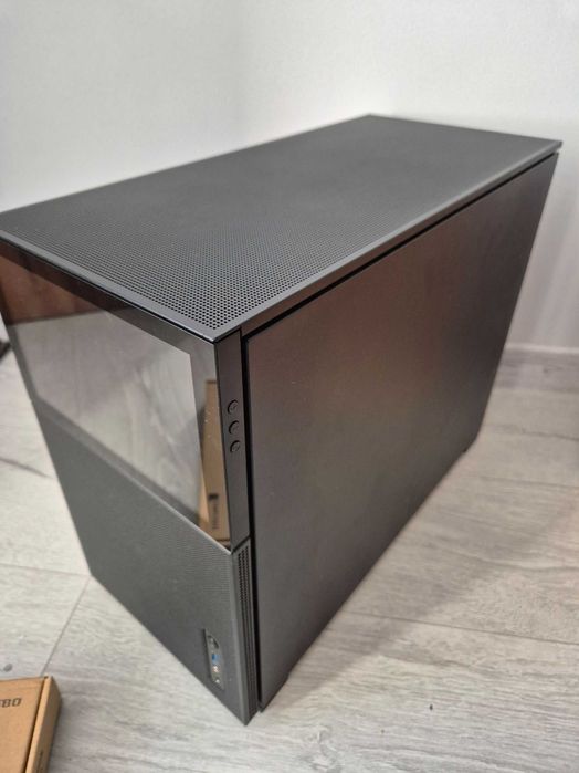 mATX корпус з монітором і топ продувом Ціна\якість. Jonsbo D31 Mesh SC