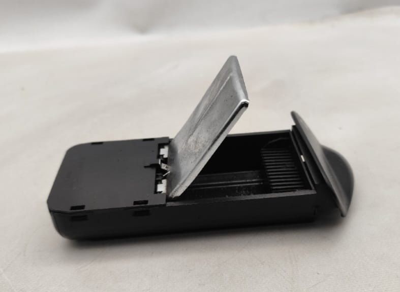 Cinzeiro Ford focos 2000