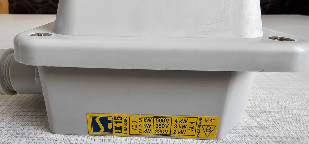 Wyłącznik łuk 25 tylko ten przedmiot