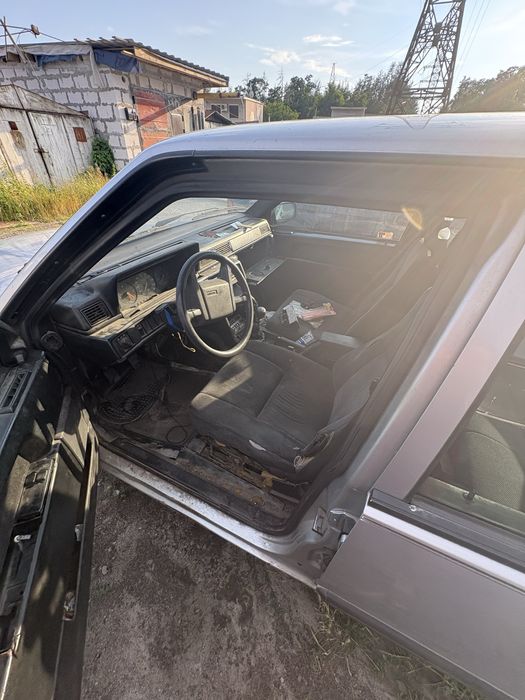 Volvo 740 GL 2.3