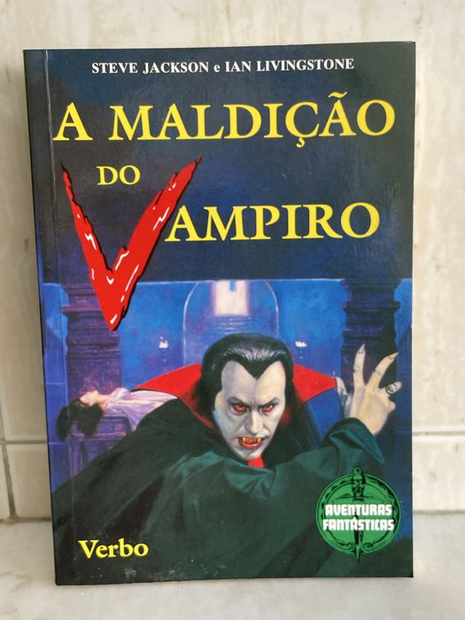 A maldição do Vampiro livro Steve Jackson Ian Livingstone n29 1996