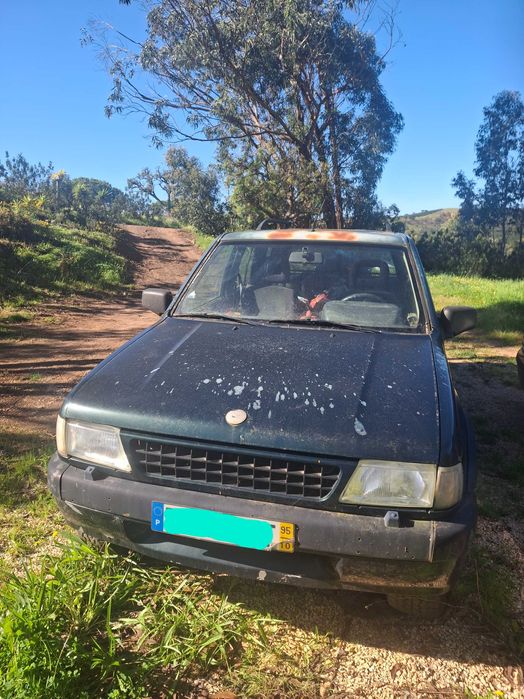 Opel Frontera 2.8 Turbo Diesel (Motor Isuzu) – 1996 para peças