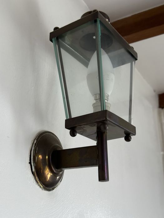 2 candeeiros de parede