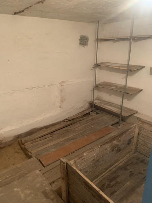 Продам гараж біля автозаправки ОЛАС