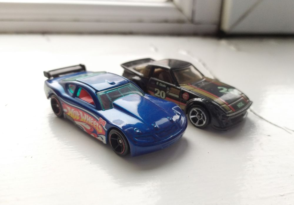 Машинки Hot Wheels